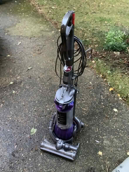 Photo of free Dyson DC25 for spares or repair (Newport Pagnell MK16) #1