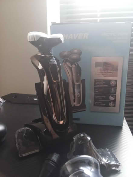 Photo of free Mens Shaver #Read Listing (MK4 Tattenhoe) #3