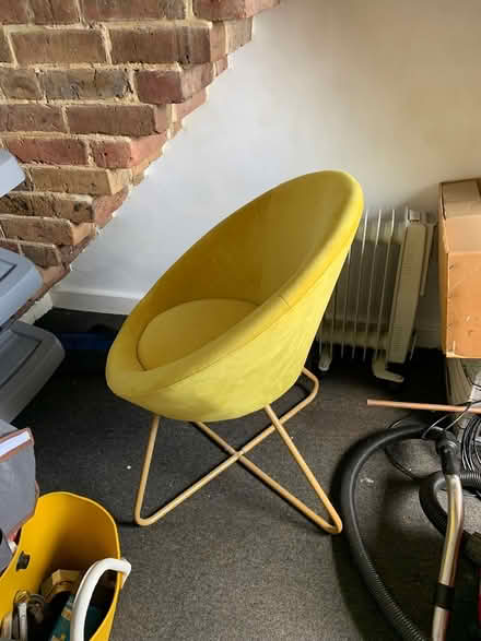 Photo of free Velvet chair (CT14) #2