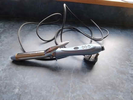 Photo of free Heated Hair tongs (Wantage OX12 Letcombe Regis) #1