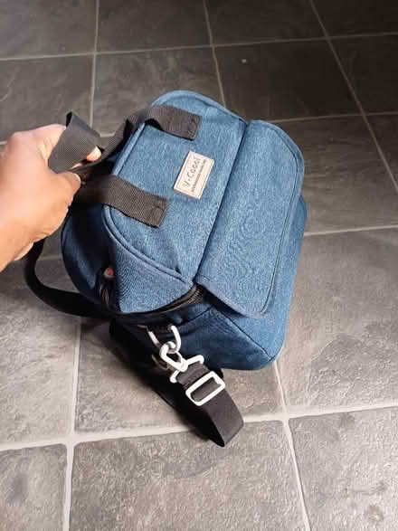 Photo of free lunch bag (Boggart hill LS14) #1