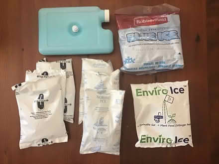 Photo of free Ice packs (Near Rainbow and Stelling) #1