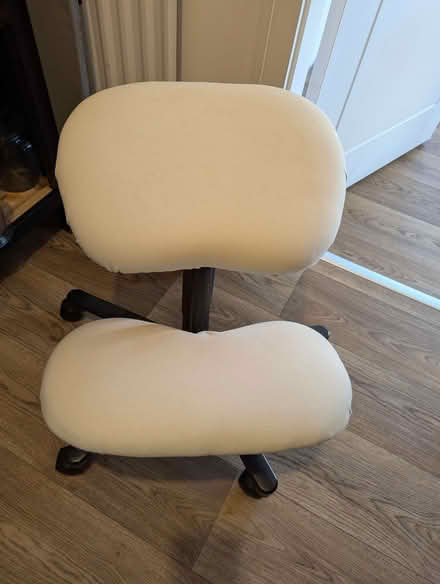 Photo of free Kneeling chair (Eskbank EH22) #2