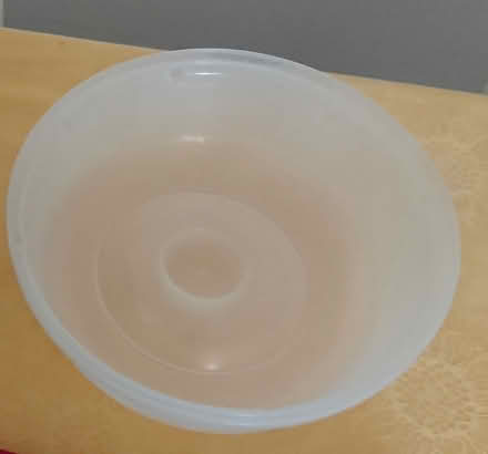 Photo of free Kitchen accessories and trays (New Barnet EN5) #2
