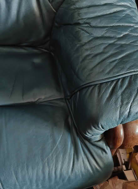 Photo of free leather armchair (ilkeston heanor road) #1