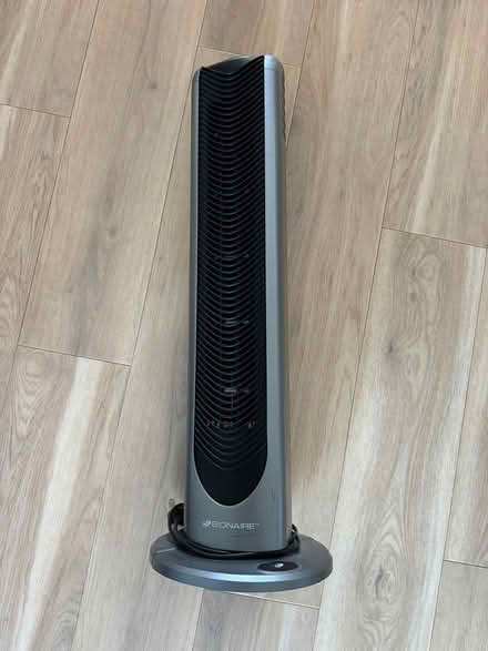 Photo of free Bionaire Tower Fan (HP15 Holmer Green) #1