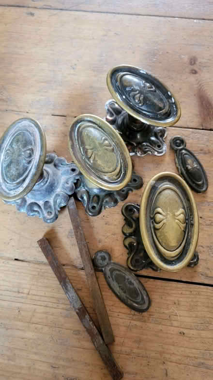 Photo of free Edwardian door knobs (Osney OX2) #1