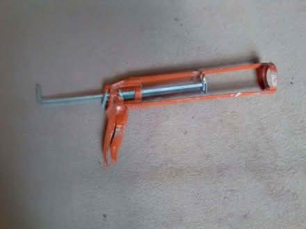 Photo of free Sealant gun (Streatham Park SW16) #1