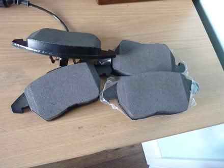 Photo of free Brake Discs for Skoda Octavia 05/04- Audi A3 03-, VW Passat (Baldersby YO7) #1