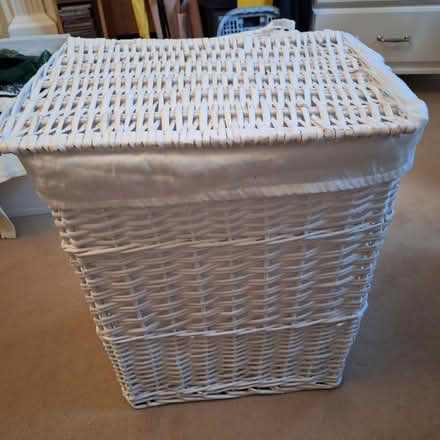 Photo of free White wicker laundry basket (New Southgate N11) #1