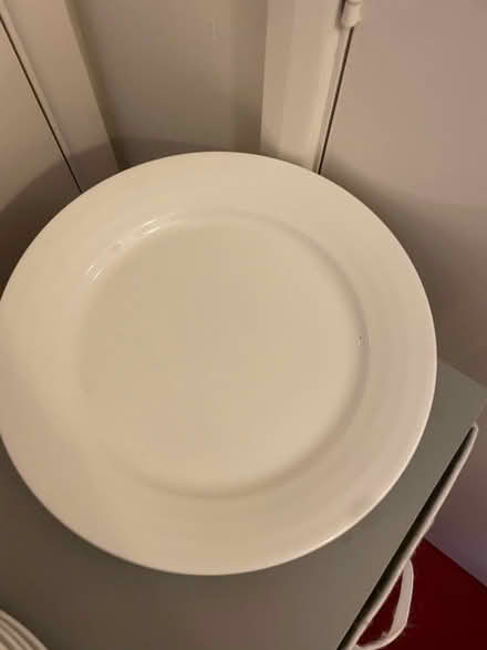 Photo of free Plates (LU6 Kensworth) #3