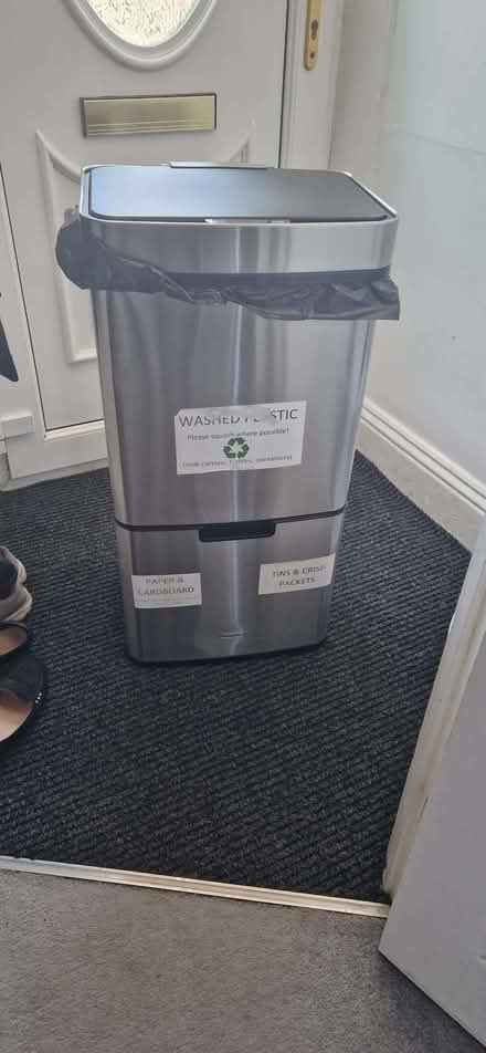 Photo of free 3 in 1 Household Bin (Undercliffe BD2) #2
