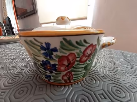 Photo of free Hand painted sugar bowl (Rotherhithe SE16) #2