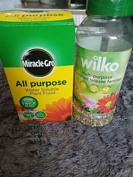 Photo of free Various gardening bits (SE9) #4