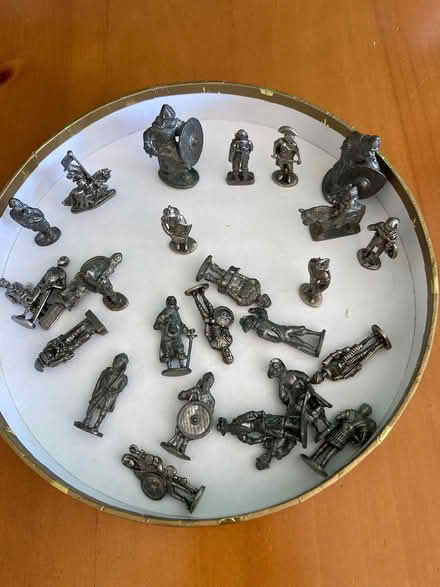 Photo of free Toy soldiers (GU14) #1