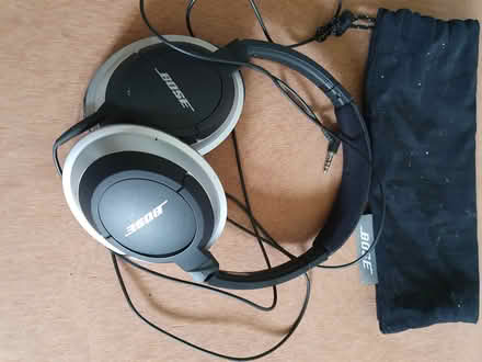 Photo of free Wired headphones, Bose (LL69 Penysarn) #1