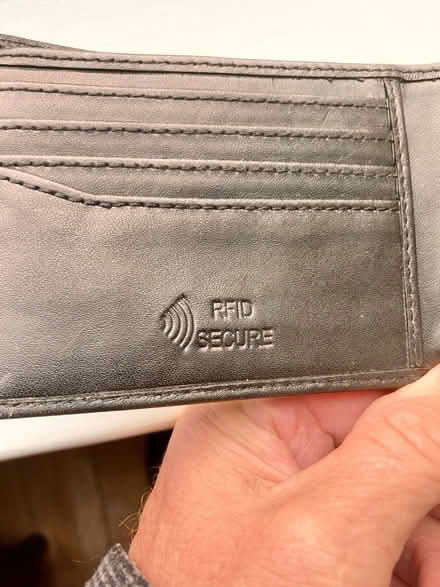 Photo of free Leather wallet (CH42 Tranmere) #3