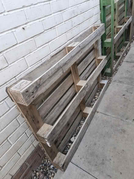 Photo of free Pallets (Leighton Buzzard LU7) #2