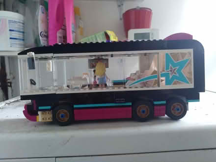 Photo of free Lego Friends - Rockstar Tour-bus (Marchmont) #1