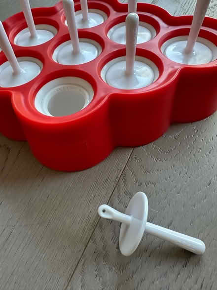 Photo of free ZOKU Ice lolly mould (Muswell Hill) #2