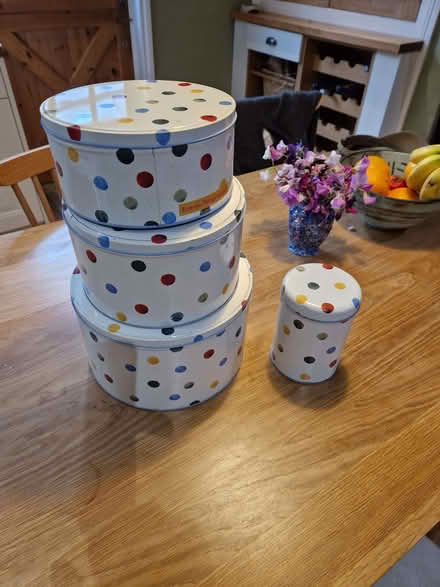 Photo of free Emma Bridgewater cake tins and caddy (Matlock DE4) #1