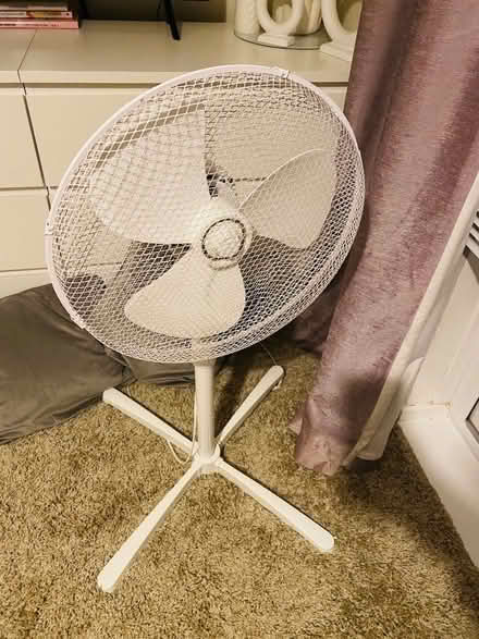 Photo of free Freestanding fan white (Southfields SW18) #1