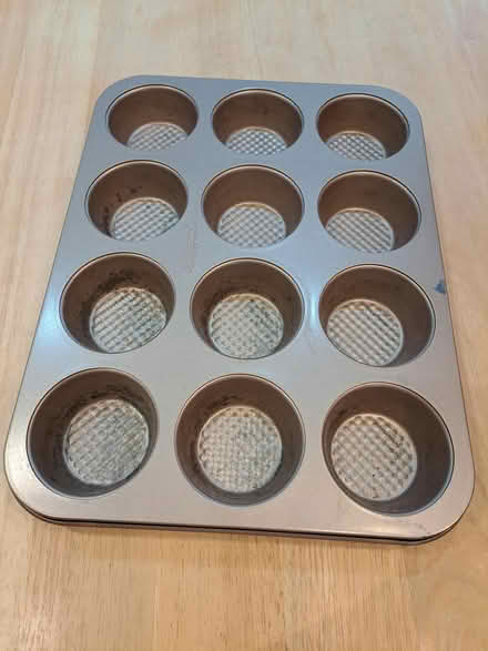 Photo of free Muffin Tin - Used (Pasadena) #1