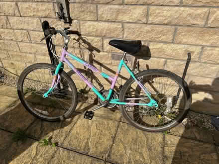 Photo of free Ladies/Girls Raleigh Mountain Bike (Buttershaw BD6) #1
