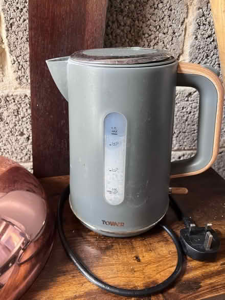 Photo of free Kettle (BA2) #1