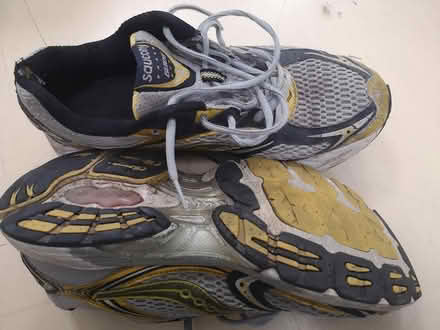 Photo of free Running shoes men's size 11 (2871 Richmond Road/pinecrest) #1