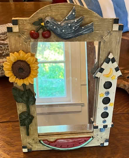 Photo of free Table-top mirror (Metuchen NJ) #1
