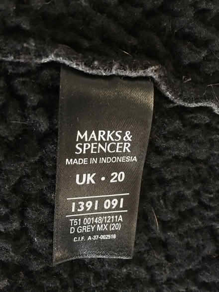 Photo of free Fleece coat, size 20 (Surrey Quays SE16) #2