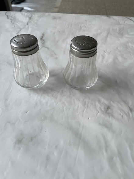 Photo of free Salt pepper shakers (Ilford IG1) #1