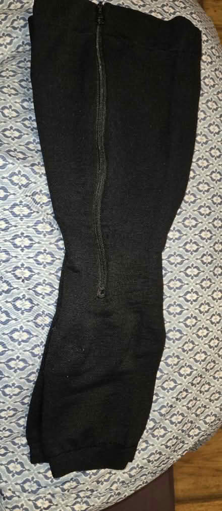 Photo of free Compression socks (10458 bronx) #1