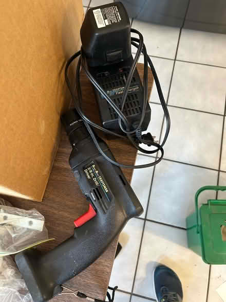 Photo of free Craftsman 3/8 inch drill/driver (Dutch neck) #1