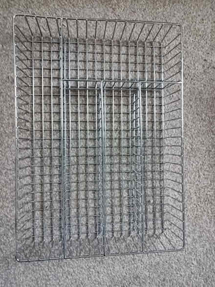 Photo of free Metal cutlery/make up tray (Earlsdon CV5) #1