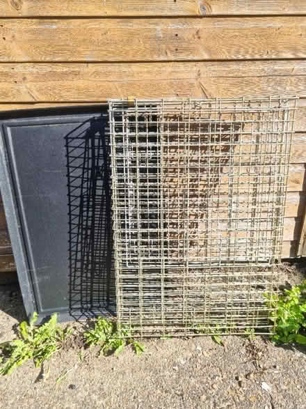 Photo of free Medium dog crate with inner tray (KT8) #1