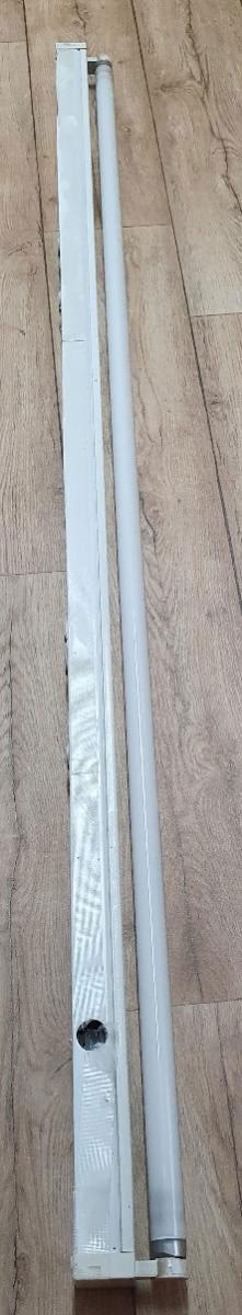 Photo of free 5ft tube light (SK5 Reddish) #1