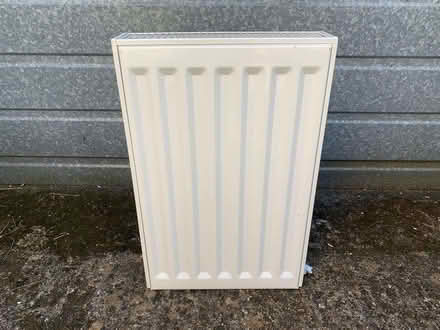 Photo of free 2 x radiators (Trumpsgreen GU25) #2