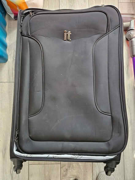 Photo of free Large IT suitcase (Bearton SG5) #1