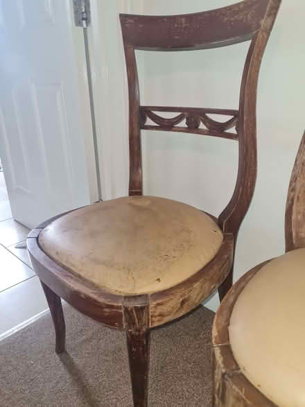 Photo of free 2x lovely old wooden dining chairs for upcycling (Ebley GL5) #3