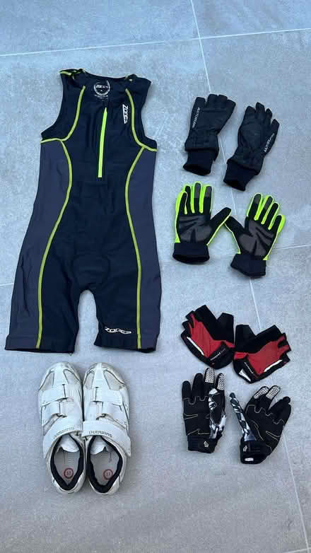Photo of free kids cycling accessories (Shinfield RG2) #1