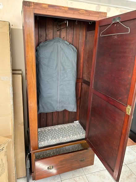 Photo of free Single wardrobe (Wickford SS11) #2
