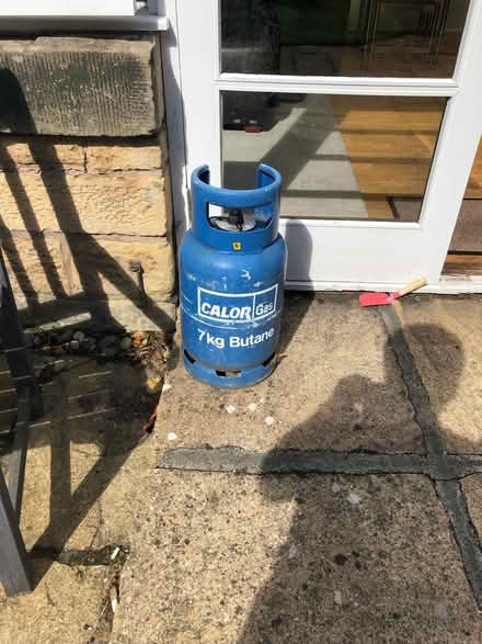 Photo of free BBQ gas canister (Greenbank EH10) #1