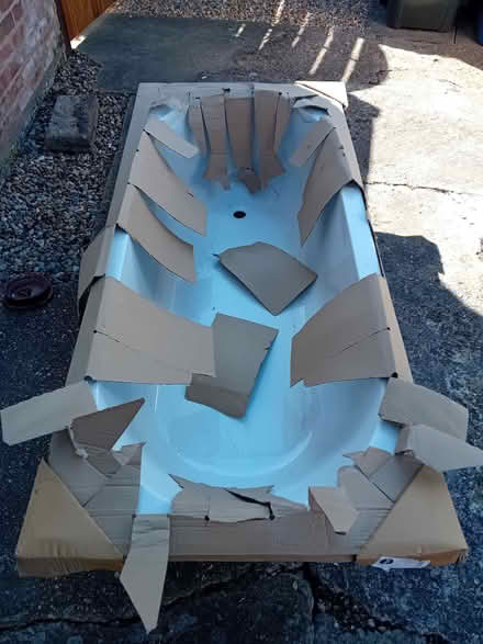 Photo of free Bath never used (Lakenham NR1) #1