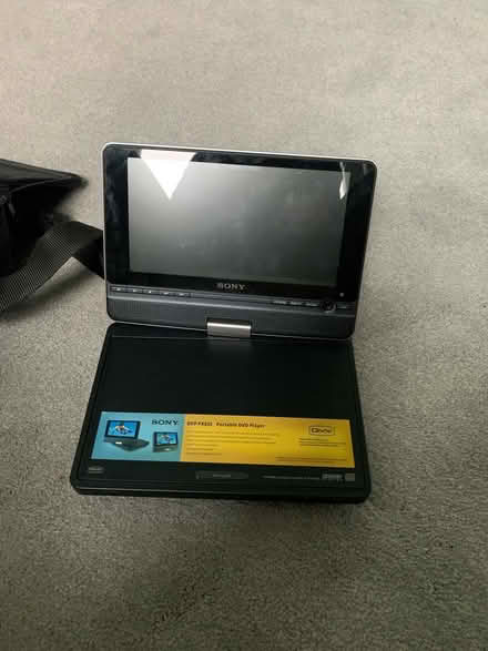 Photo of free Portable dvd player (Glasgow G41) #1