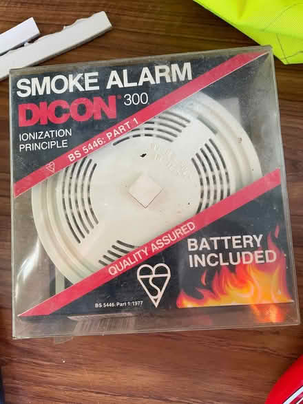 Photo of free Unused smoke alarm (Edlesborough LU6) #1