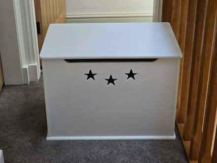 Photo of free White Toy Box (Crag Bank LA5) #1