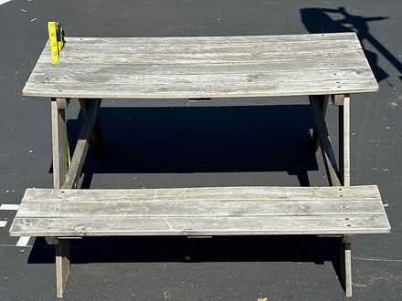 Photo of free Children’s picnic table (Near burgess park) #1