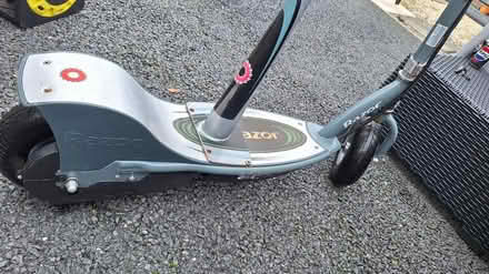 Photo of free Electric Scooter (Bt16 2bx) #3
